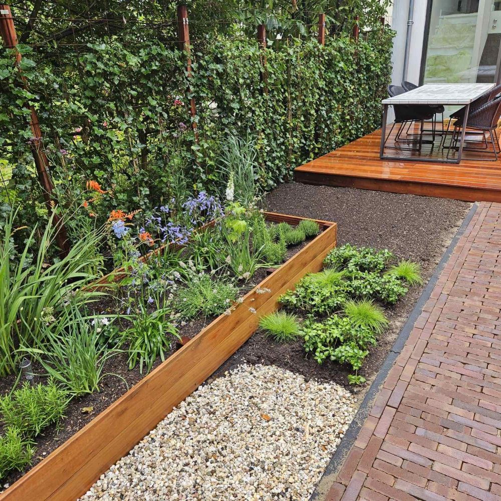 hovenier-bollenstreek-en-omstreken-tuinaanleg-bestrating-onderhoud-beplanting-01 at 17.03.09